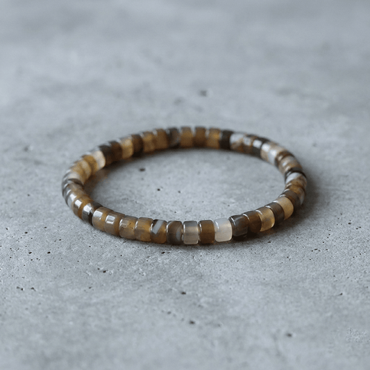 Brown Agate Bracelet I (Straight-cut) on the cement board